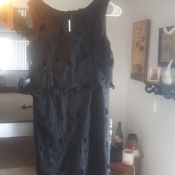 Sexy lace black Dress - Picture 3 of 4